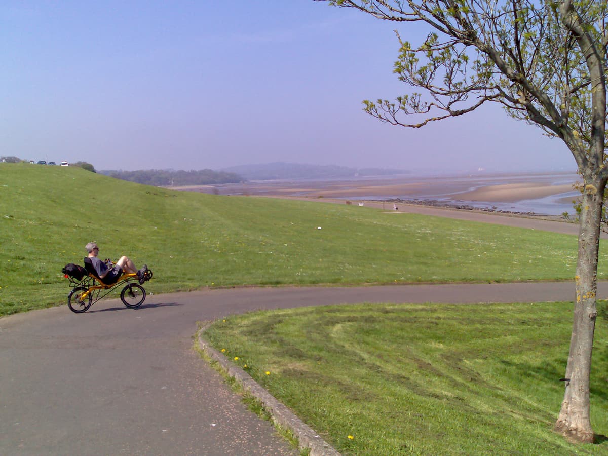Just cruising down to the sea, the bigger picture, if you click on this thumbnail, shows the estuary and the sea-side path that we cycled along to our first real stop of the morning and a coffee.