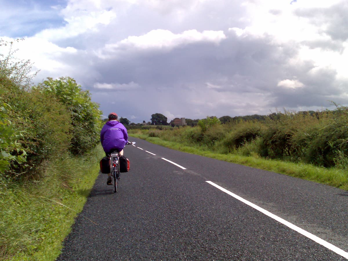 This was the section of road after Stamfordham and before Ponteland, taken the day after the previous photo.  The wind was in our backs and the tarmac smooth and we were speeding along.  Around 30km/hr and the journey which took us about 4 hours on the way out took only 2.5 hours on the way back.<p>So I wonder where we'll go next?