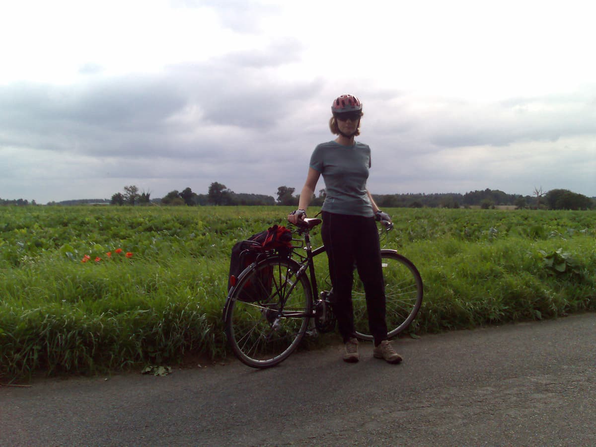 It must have been warm to get Pips out of her jacket, though she does have her long trousers on to compensate.