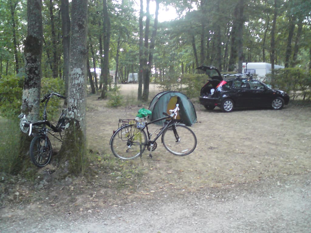 We left the car on our pitch &mdash;garage mort&mdash; the french call it, paying only a small retainer.  Pips had not had the best nights sleep but then it alway's takes a night or two to get comfy in a tent, in the cold, on the hard, hard ground, with only a three-quarter length matress that's only an inch thick.  I don't know why.