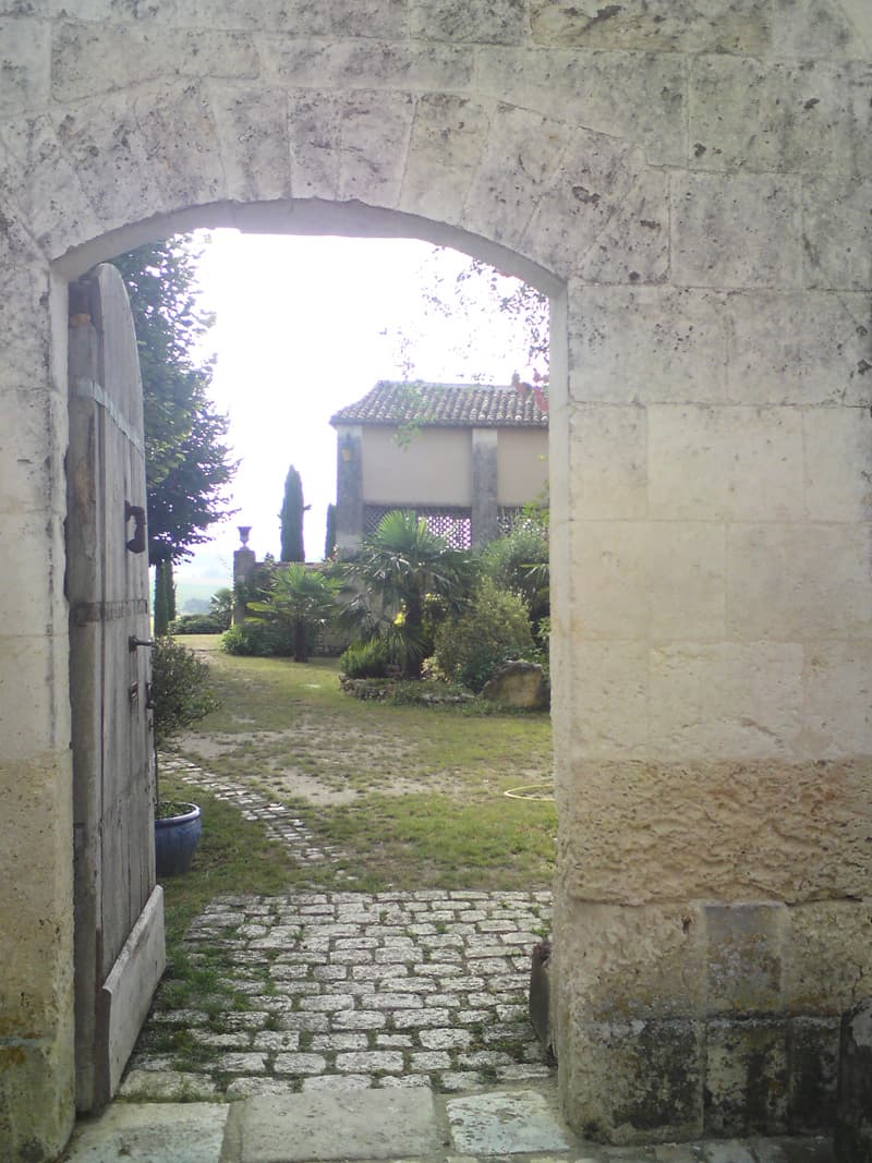 <p>Though I'm not exactly sure.&nbsp; I know they had a really good bakery, and almost nothing else in the village.&nbsp; If you hover your mouse over this picture you see a slightly closer shot.&nbsp; Then if you click on the picture you see a view through that doorway, into the garden of a chambre d'hote.&nbsp; Looks lovely.&nbsp; I've got the phone number, 05 53 91 85 66, but I get more than one hit with that on Google, so perhaps it's an agent, or someone with more than one property.</p>