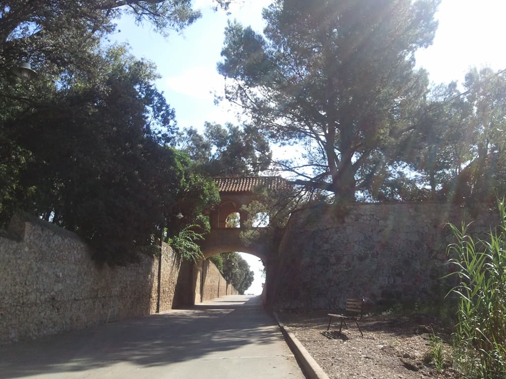 <p>I just skirted the edge of Peralada, which had far more Mercedes and BMW that would be normal, but there was a festival on with lots of very famous names performing over several nights.</p>