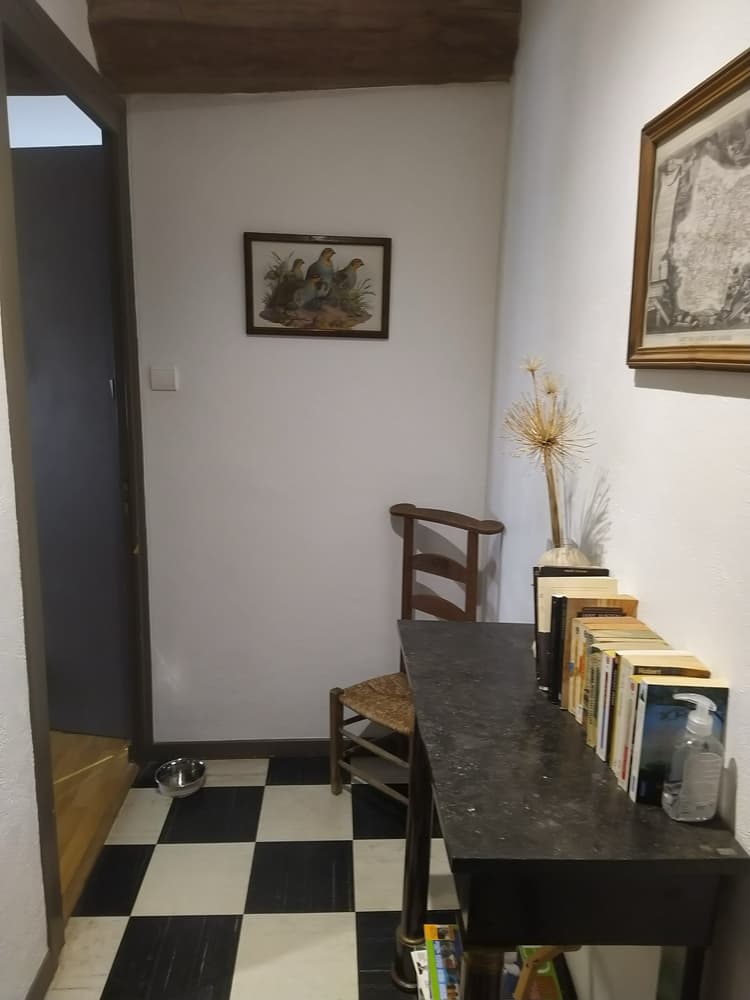 This is the hallway to our dwelling for the night, it looks a little like a Vermeer painting